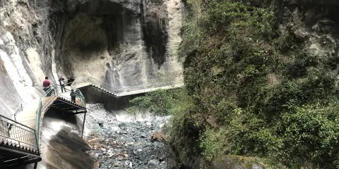 德金卡（通天峽）