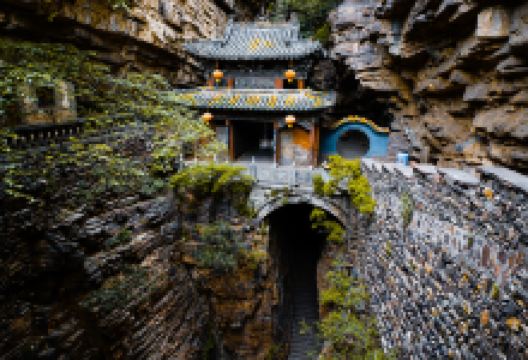 桥楼殿景点图片