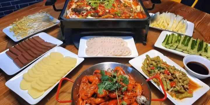 湛江蚝王·鲜货烧烤(韶大店)