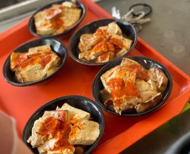 靳老太息陬老熏豆腐锅