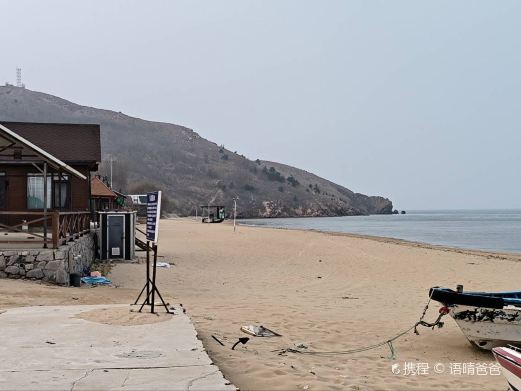 大连李官龙王庙沙石浴场