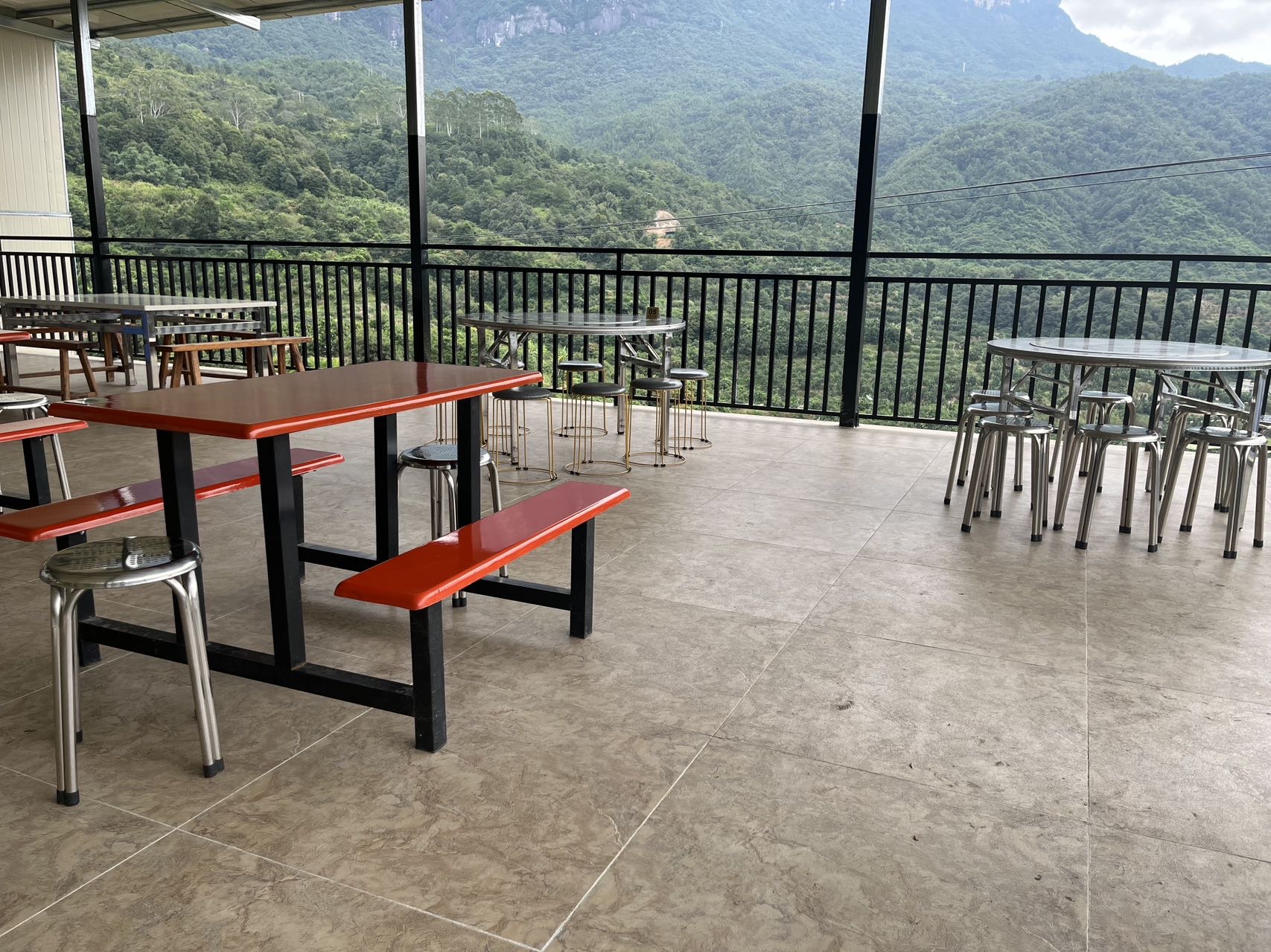 灵通山望山谷饭店餐厅图片