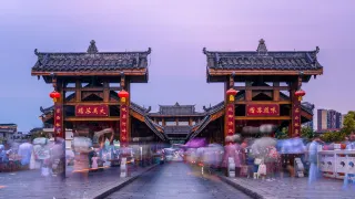 2-Day Leshan & Emeishan Tour: From Suji Ancient Town to Emei Mountain, Explore Buddhist Culture