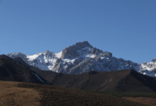 马牙雪山景点图片