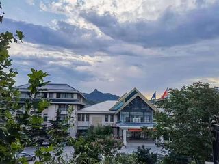 炎炎夏日,你不得不来一次的松月湖