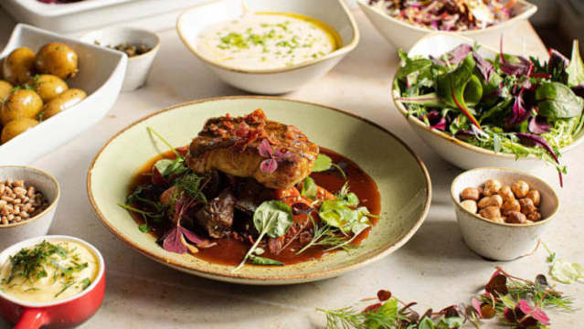 Höörs Gästgifwaregård  Reataurant