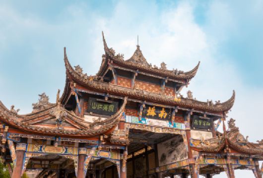 都江堰景区+灌县古城+南桥【2-8人小团 夜游打卡蓝眼泪 】【都江堰讲解，打卡南桥蓝眼泪，逛灌县古城】