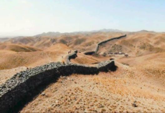 小佘太秦长城景点图片