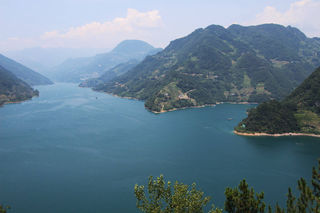 自驾宜昌，打卡人均200+市区高空大视野观景网红酒店