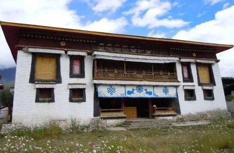 羌納寺