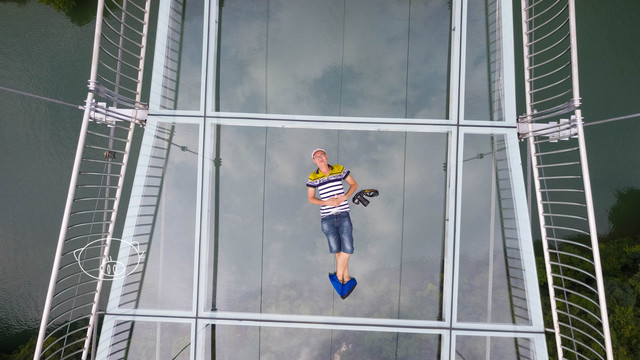 清远｜世界最长玻璃桥易主，连州擎天玻璃桥登上吉尼斯世界记录