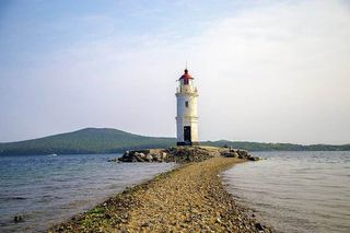 五一感受海参崴（第二天：灯塔-游行-歌剧）