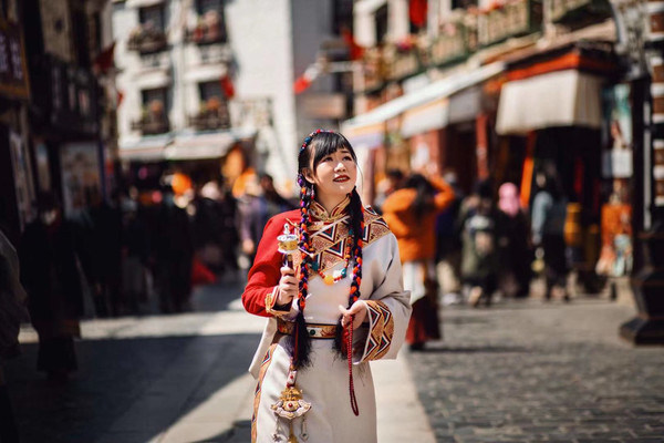 “玛吉阿米”的三月之旅