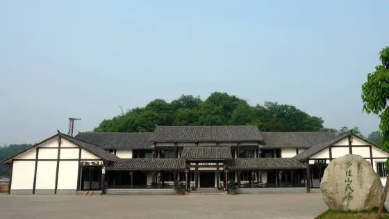夕佳山民俗博物館