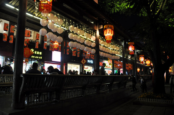 游福州三坊七巷，品味坊巷间的历史、名人和难以抗拒的美食（上）