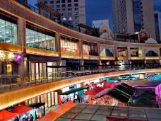 西宁新千观光夜市(夏都大街店)-西宁-YoYo_3O5Z2Y4V