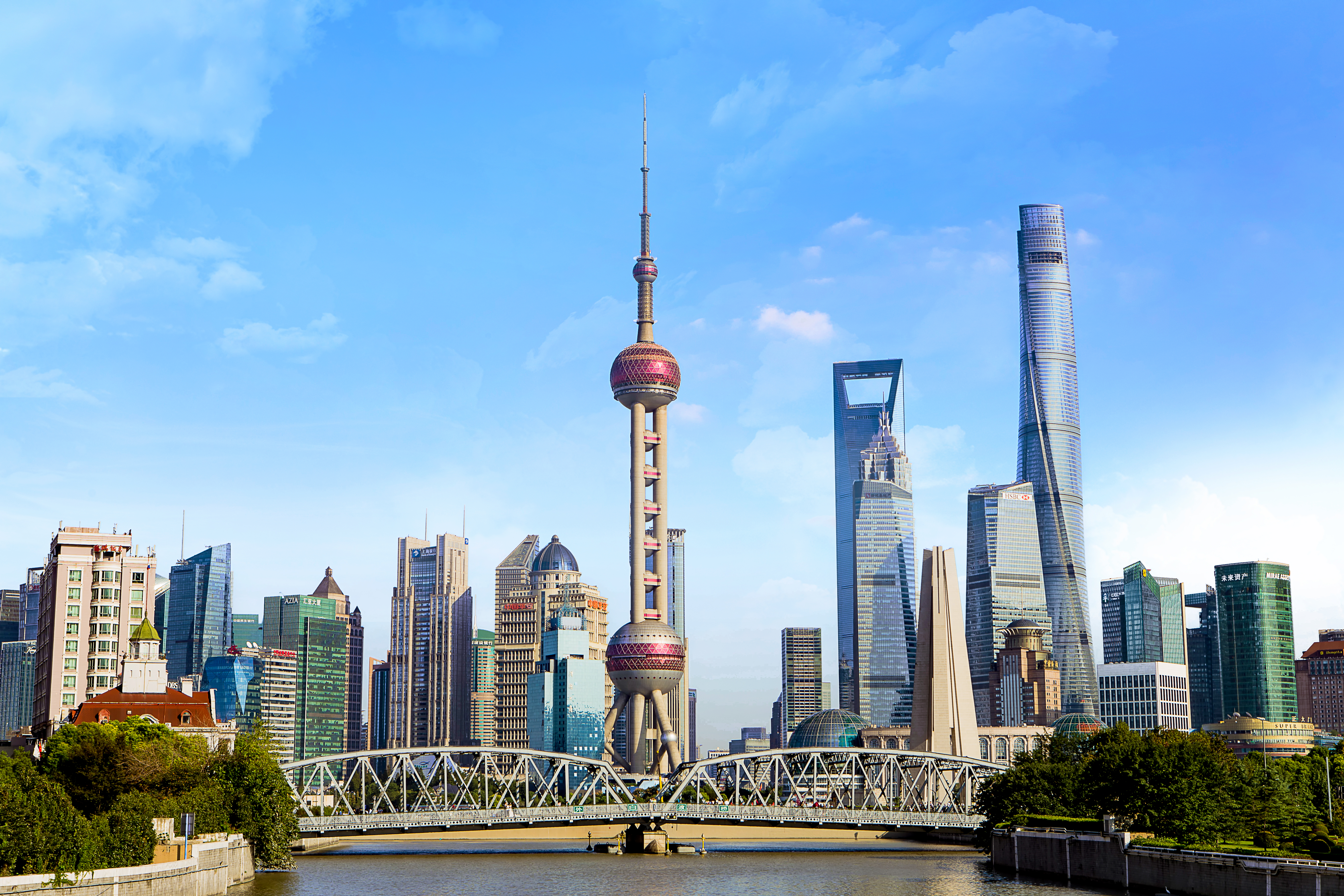 3-Day Shanghai Tour: Leisurely Walks and Iconic Landmarks