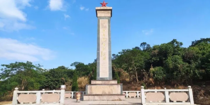 革命烈士紀念碑