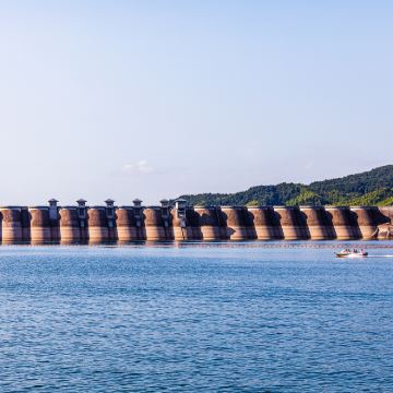 梅山水库风景区+红军广场风景区+九公寨+独山革命旧址群3日2晚私家团