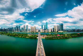 爱晚亭+岳麓书院+湖南博物院+橘子洲一日游【2-15人】【[精致旅行] 2-15人精致小团，只为少数私享家定制，深度走心温度游，小众慵懒慢旅行之选】