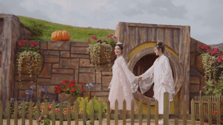 萌宠+花海，千古情美照打卡点