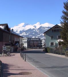 列支敦士登游记图文-欧洲行走进列支敦士登首府瓦杜兹（图）