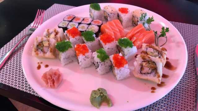 Asian Kitchen餐厅图片