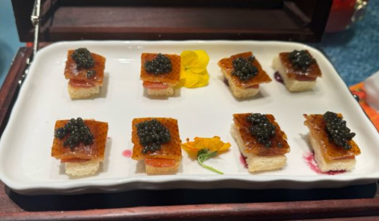 鸭百味·味道名厨烤鸭酒店(德隆街店)