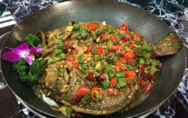 徽州佬(新华联鸠兹古镇店)