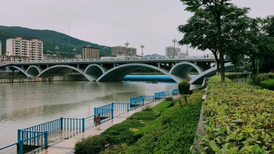 籍(xi)河風情線