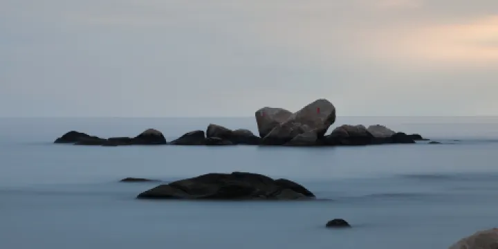 天涯海角遊覽區-日月石