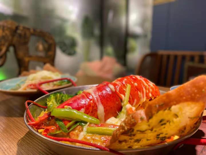 Rainbow Seafood Restaurant餐厅图片
