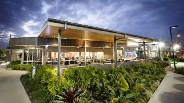 GRAZIERS STEAKHOUSE at The Vale Hotel