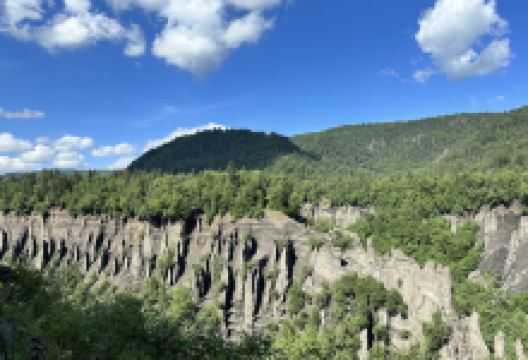 鸭绿江大峡谷景点图片