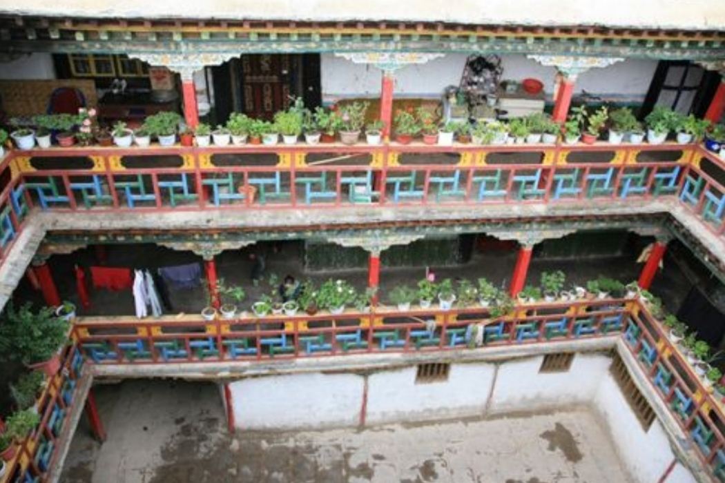Gallery 2
