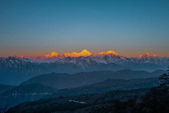 王岗坪|贡嘎雪山C位观景位