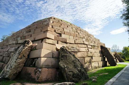 枫叶红了长白山(集安,探访高句丽遗迹)