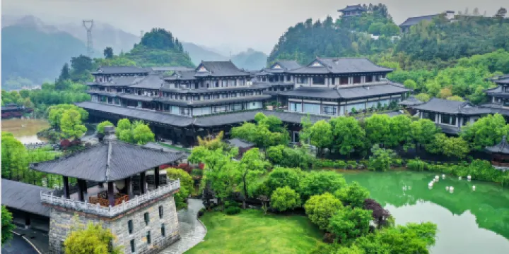 根宮佛國文化旅遊區