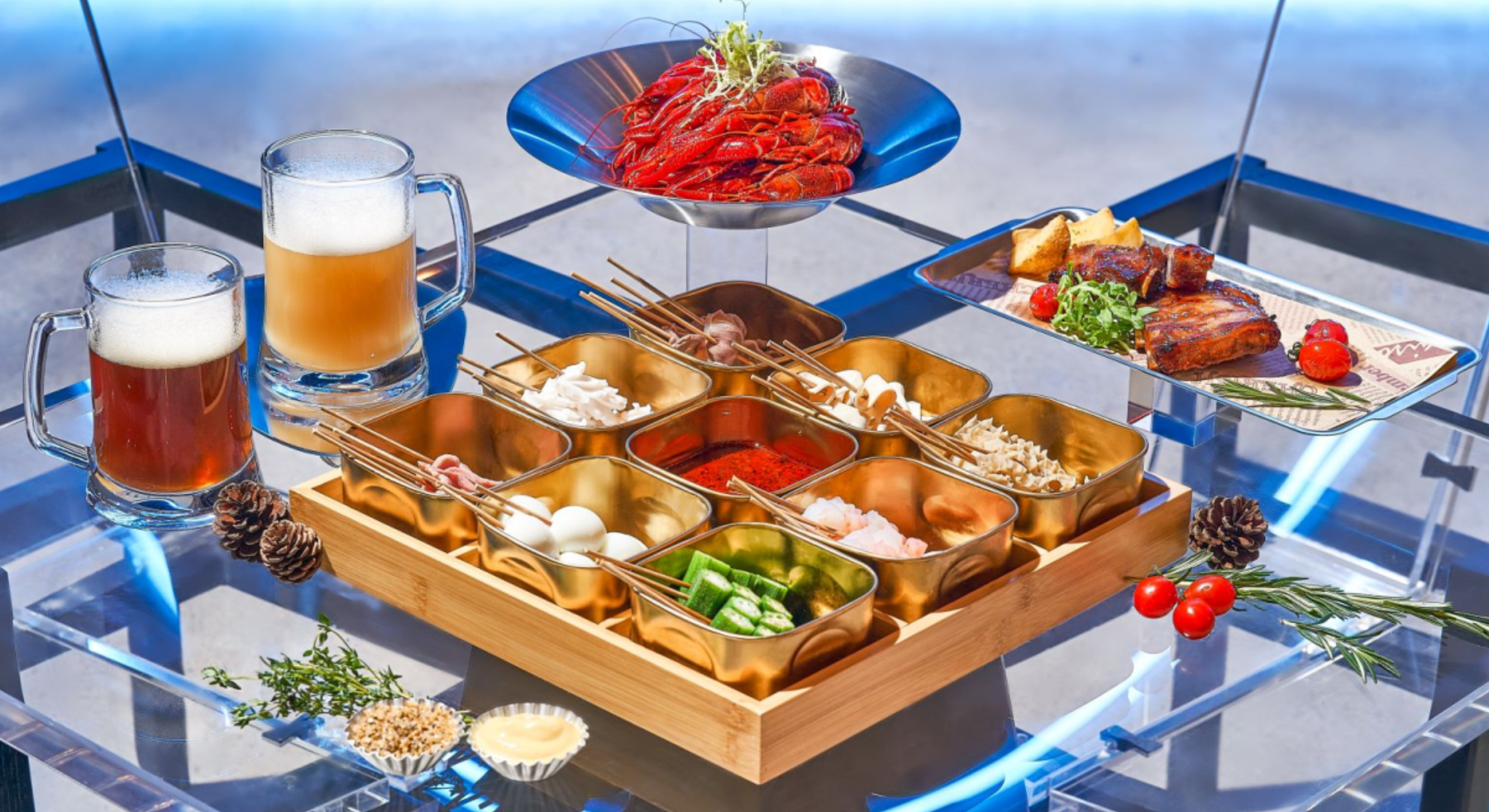 那云温泉度假村悬崖上的天空之城·火锅西餐厅餐厅图片