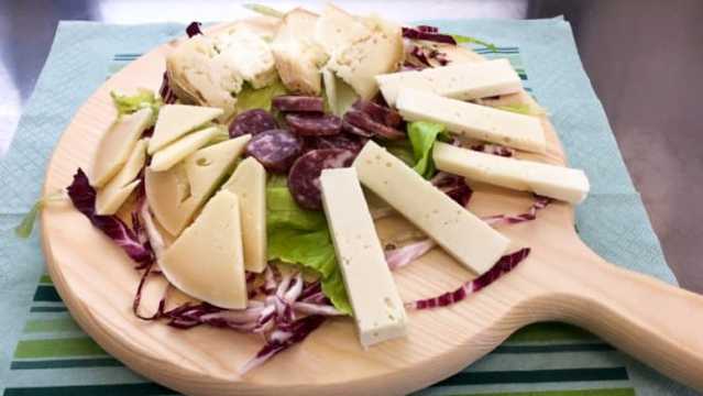 Agriturismo Il Cerro 1848餐厅图片