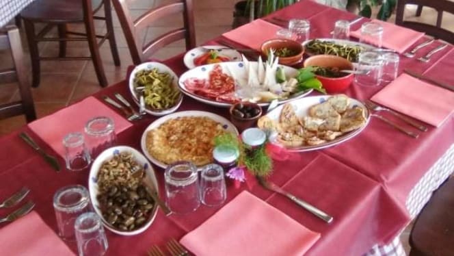 Desiderio Agriturismo餐厅图片