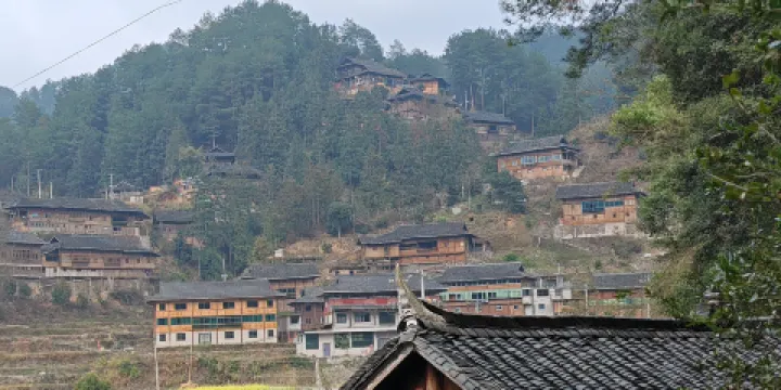 烏利生態旅遊古寨