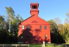 Old Red Church景点图片
