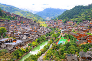 黔东南游记图文-黔东南小众旅游地，走进西江千户苗寨，谱一曲高山流水