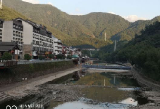 芦湾假日餐厅·老板掌勺35年厨艺(马岭古道店)美食图片