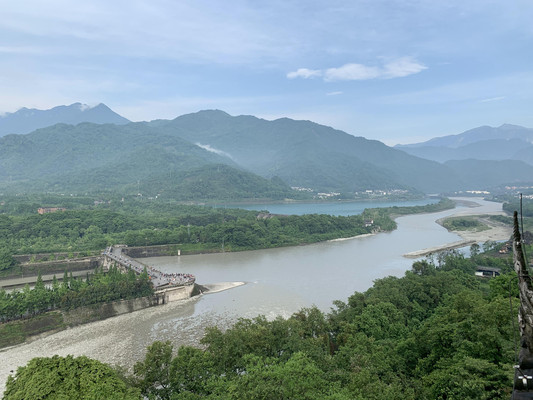 历经千年仍然充满活力的都江堰