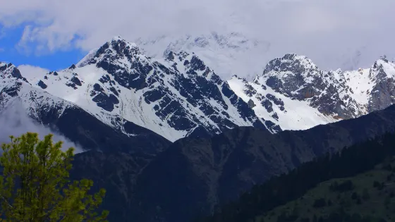加拉白壘峰