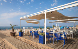 Blue Bar Beach Club by htopgroup