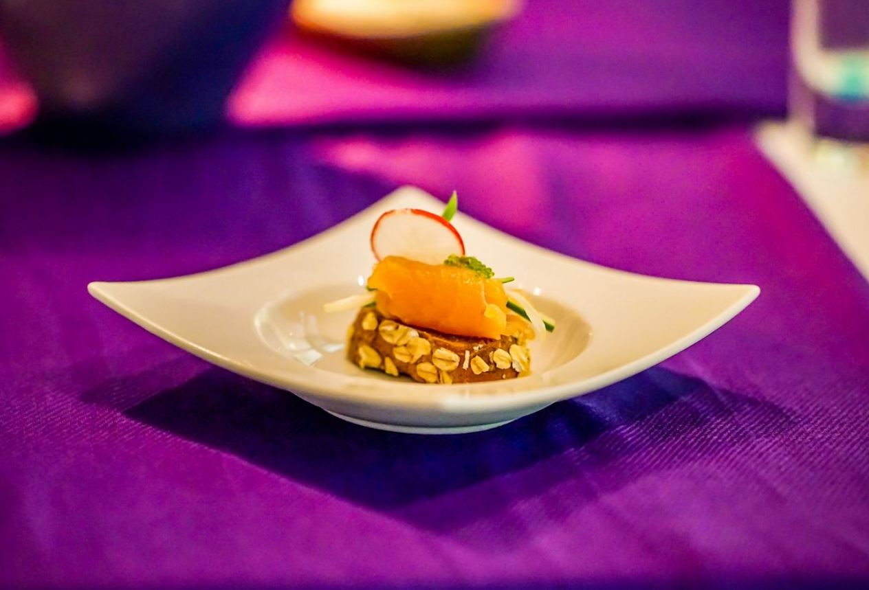 Q Lounge and Restaurant