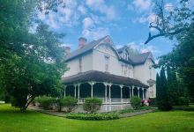 Falcon Rest Mansion & Gardens景点图片